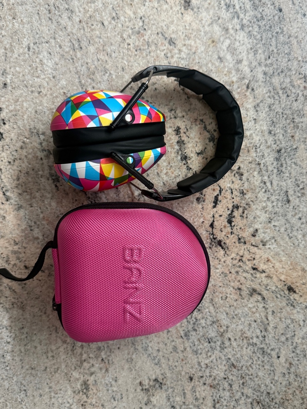 Kids/Toddler Banz Ear Protection with Pink Carry Case